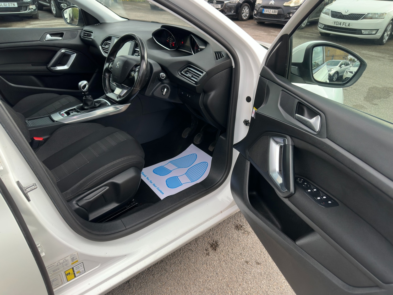 Used Peugeot 308 2015 for sale - 76354999: Photo 6