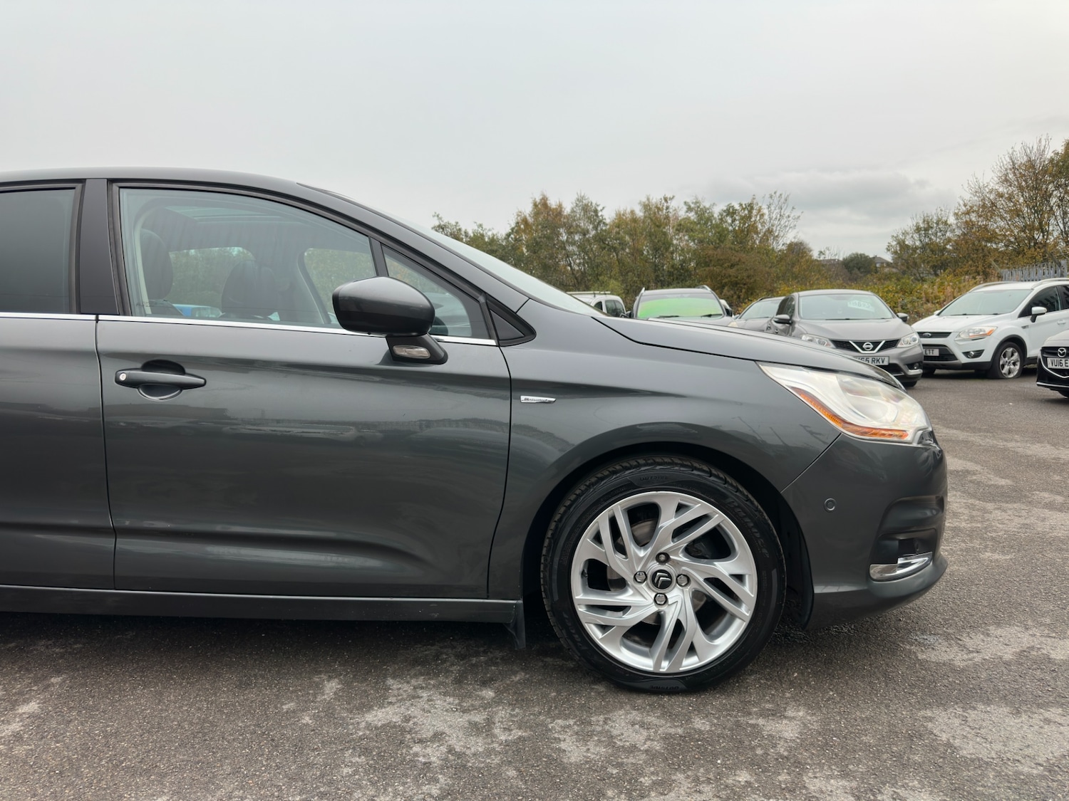 Used Citroen C4 2011 for sale - 76413902: Photo 28