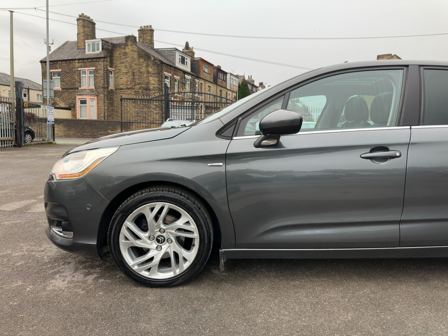 Used Citroen C4 2011 for sale - 76413902: Photo 29