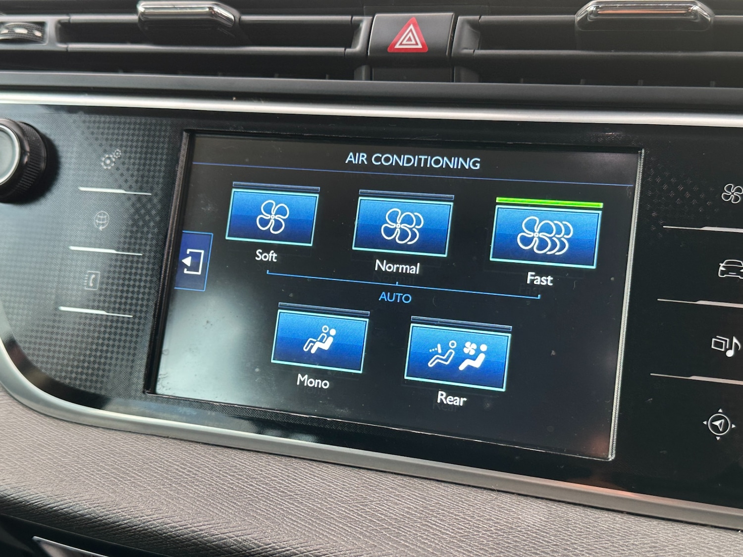 Used Citroen C4 Grand Picasso 2014 for sale - 77196634: Photo 34