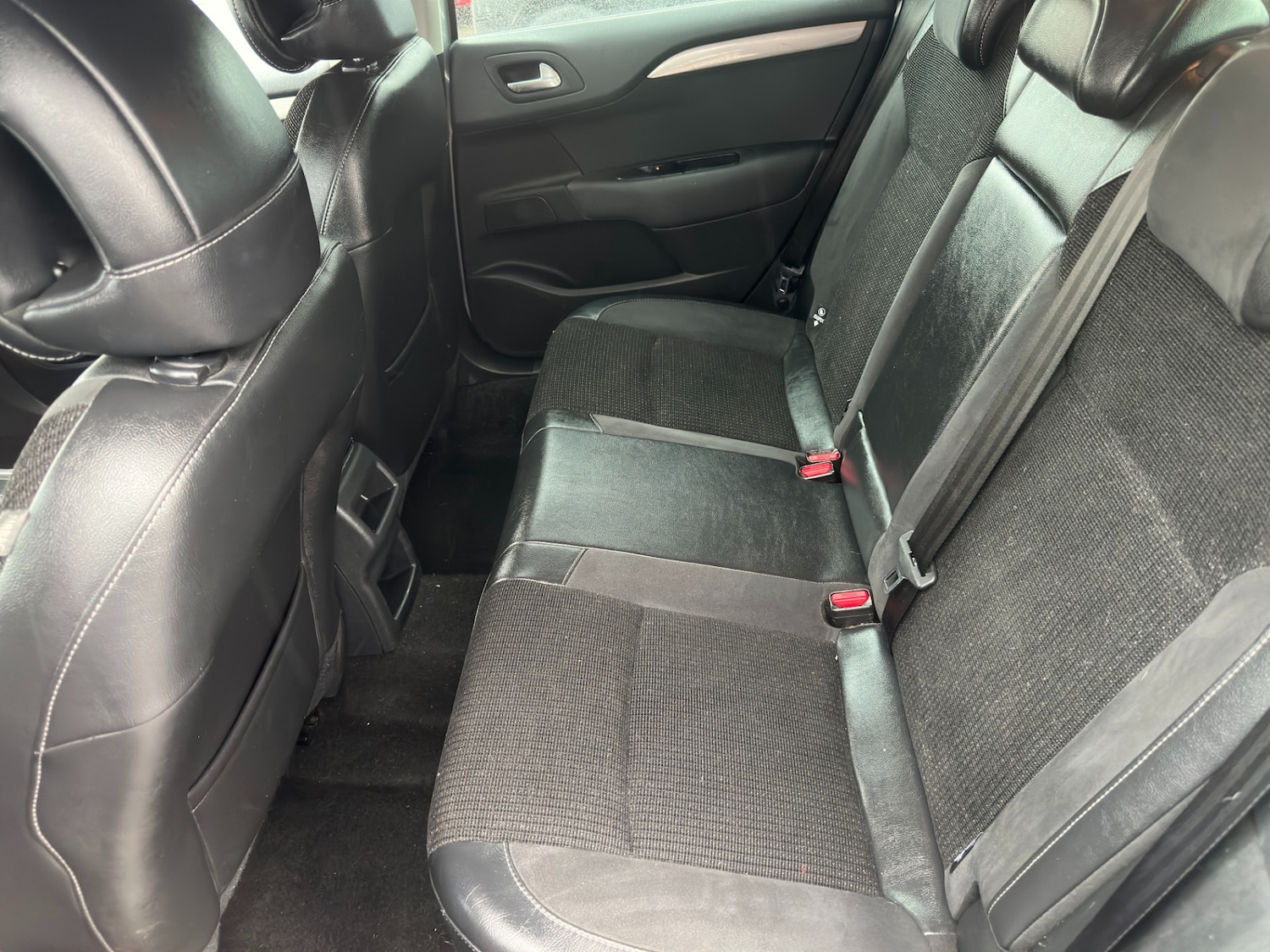 Used Citroen C4 2012 for sale - 76589089: Photo 11