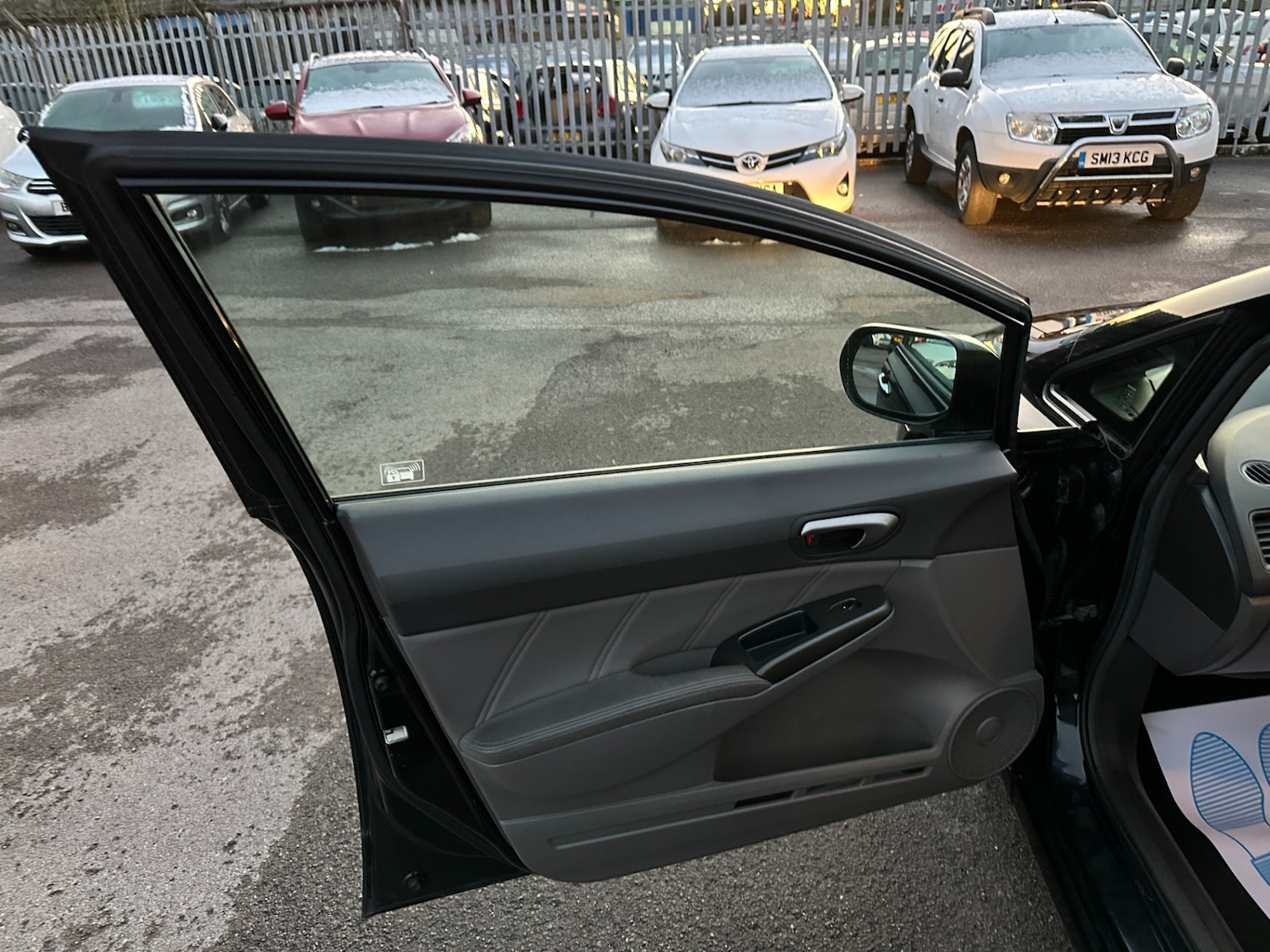 Used Honda Civic 2006 for sale - 76627244: Photo 45