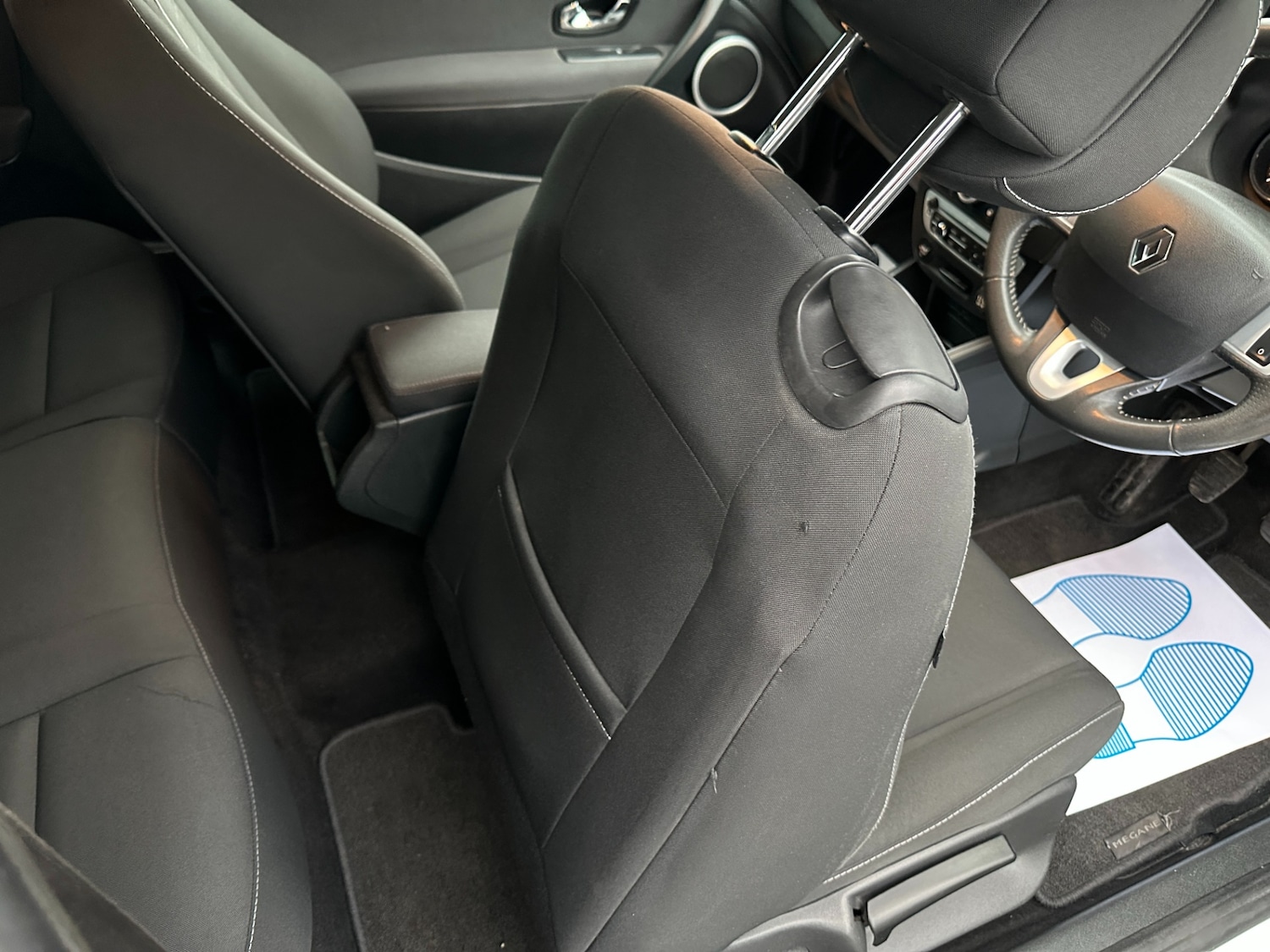 Used Renault Megane 2012 for sale - 77328912: Photo 35