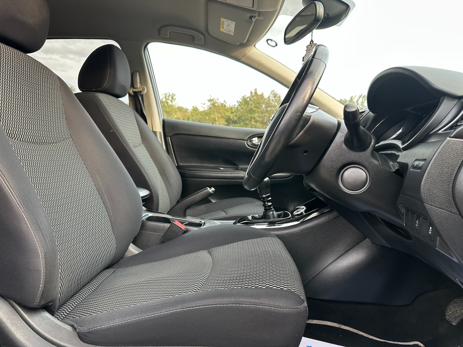 Used Nissan Pulsar 2015 for sale - 76379462: Photo 30