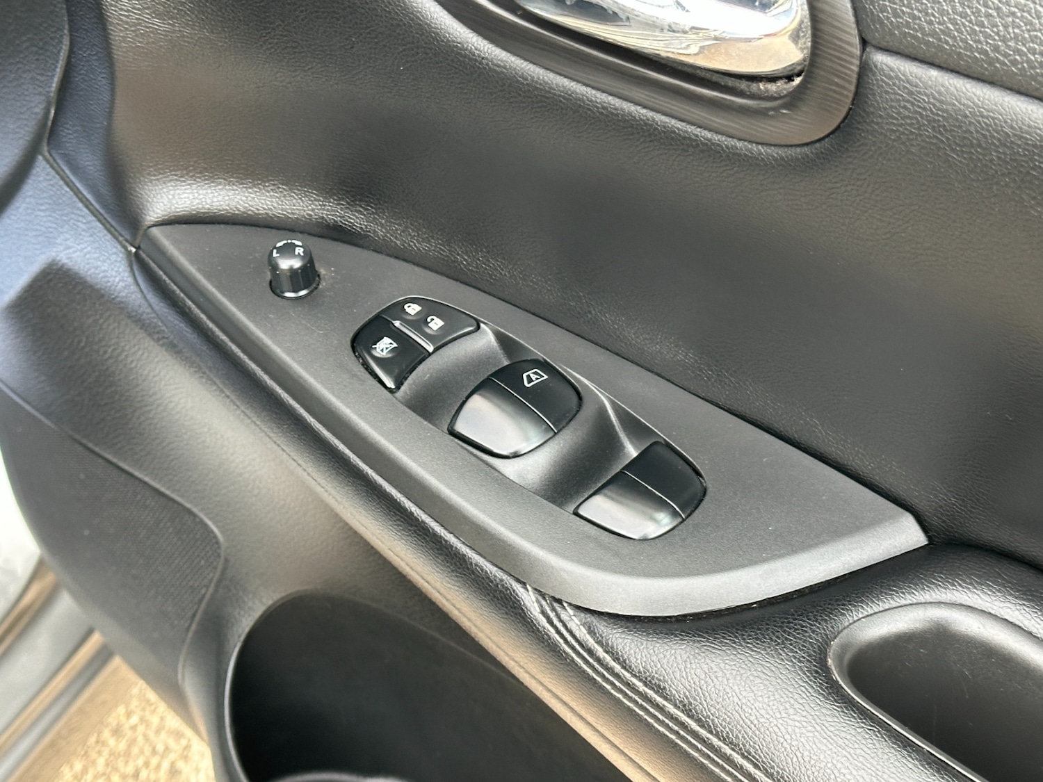 Used Nissan Pulsar 2015 for sale - 76379462: Photo 31