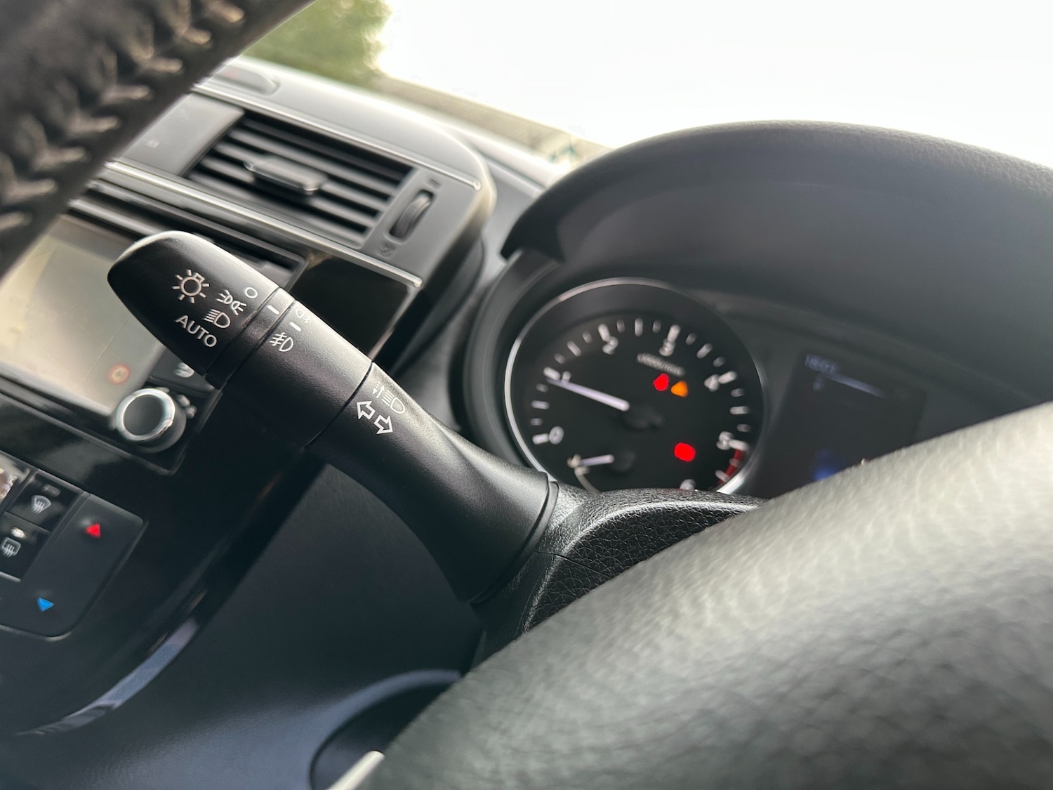 Used Nissan Pulsar 2015 for sale - 76379462: Photo 39