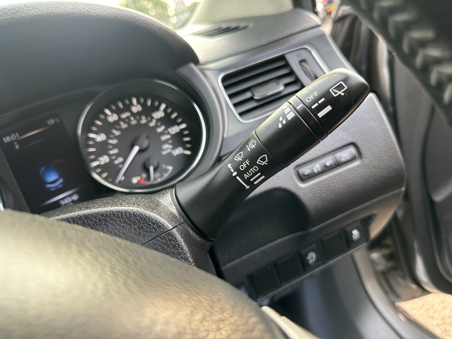 Used Nissan Pulsar 2015 for sale - 76379462: Photo 40