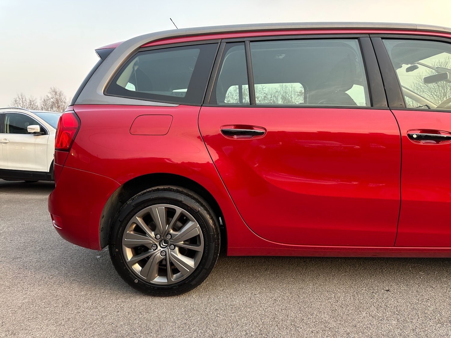 Used Citroen Grand C4 Picasso 2014 for sale - 77763761: Photo 24