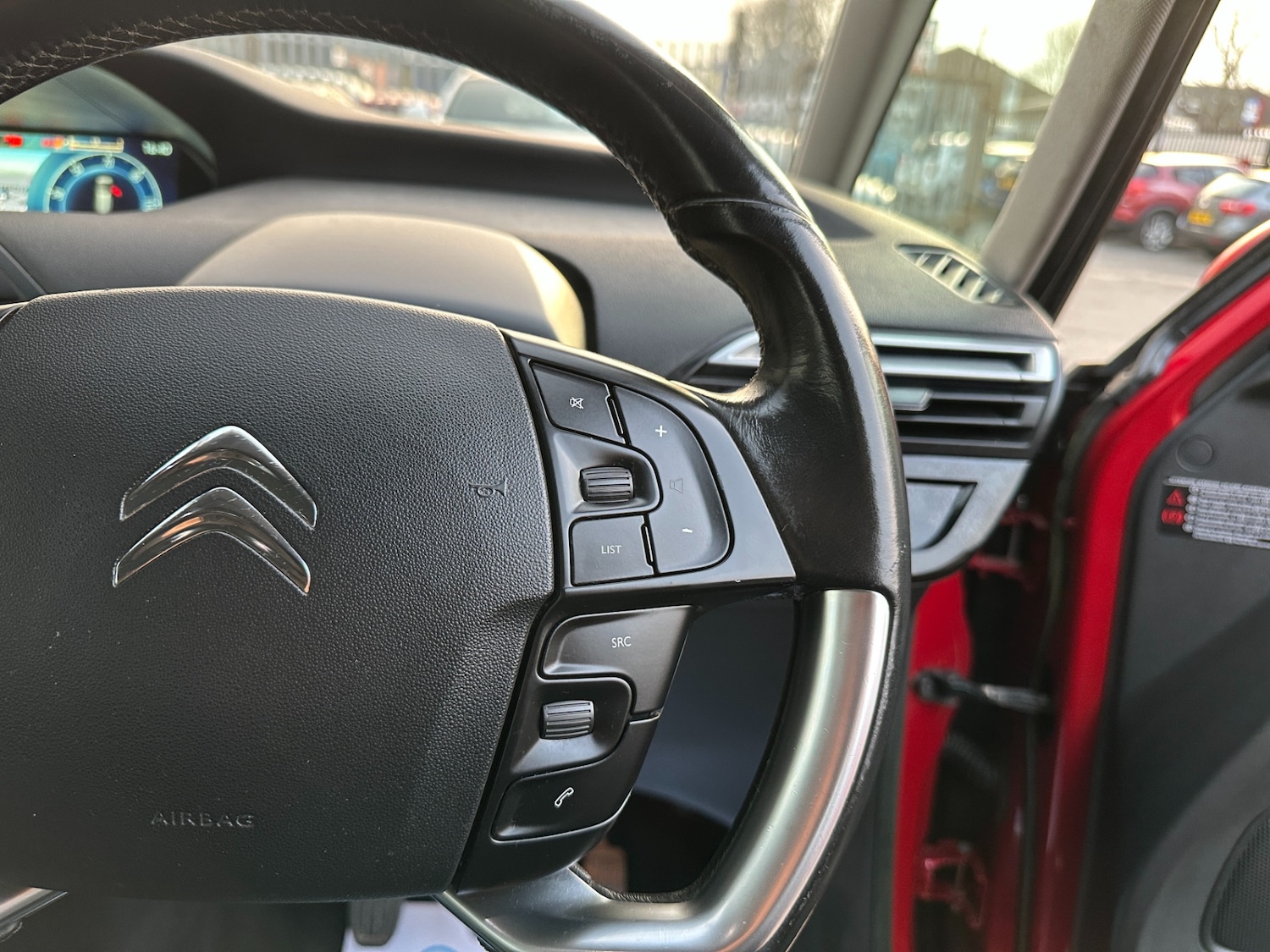 Used Citroen Grand C4 Picasso 2014 for sale - 77763761: Photo 48