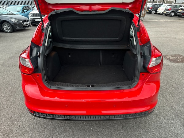 Used Ford Focus 2013 for sale - 76205744: Photo 14