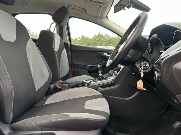 Used Ford Focus 2013 for sale - 76205744: Photo 23