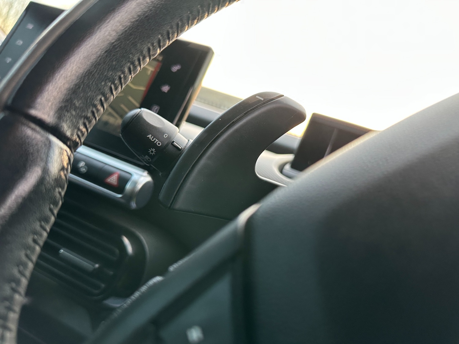 Used Citroen C4 Cactus 2015 for sale - 76958811: Photo 41