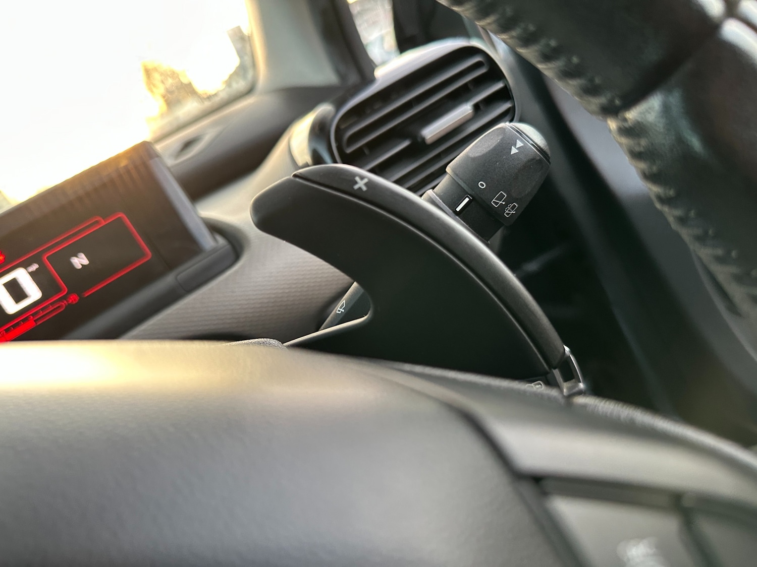 Used Citroen C4 Cactus 2015 for sale - 76958811: Photo 42