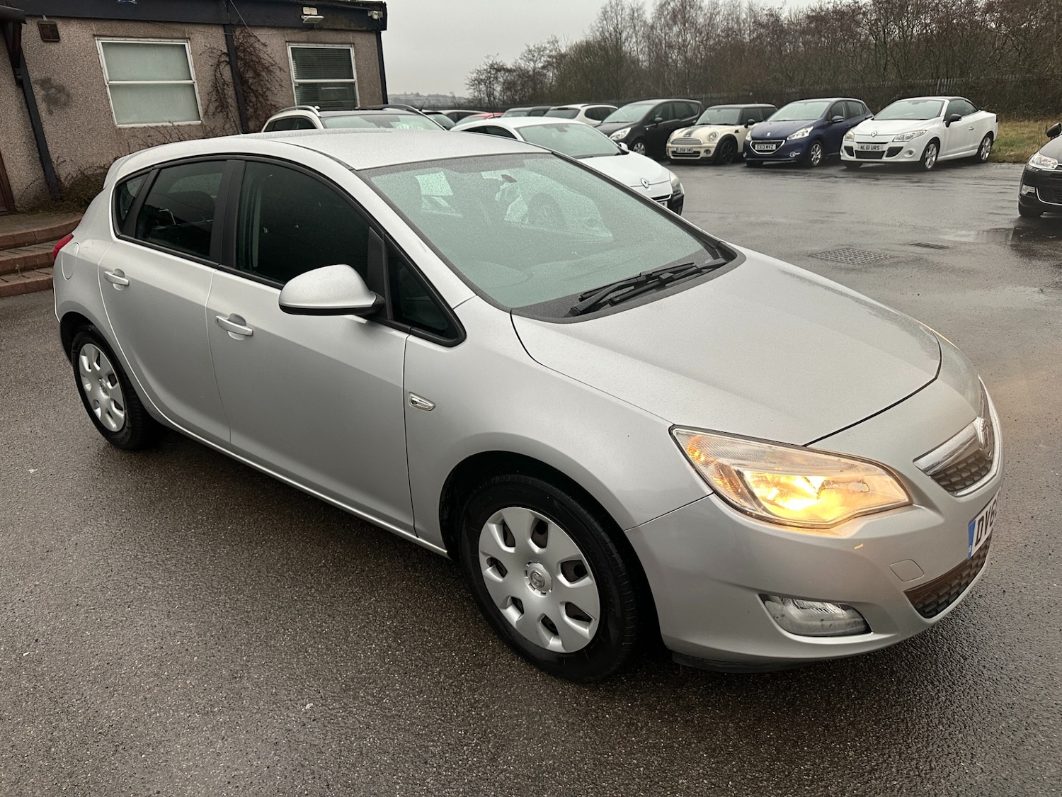 Used Vauxhall Astra 2010 for sale - 77339353: Photo 12