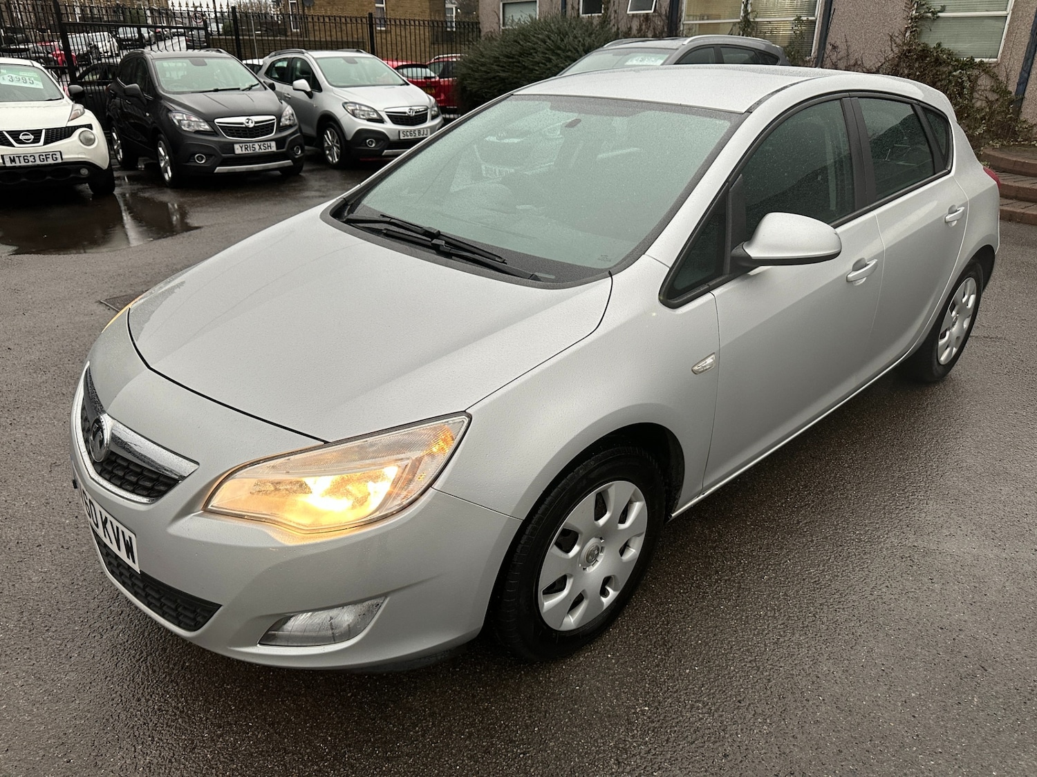 Used Vauxhall Astra 2010 for sale - 77339353: Photo 13