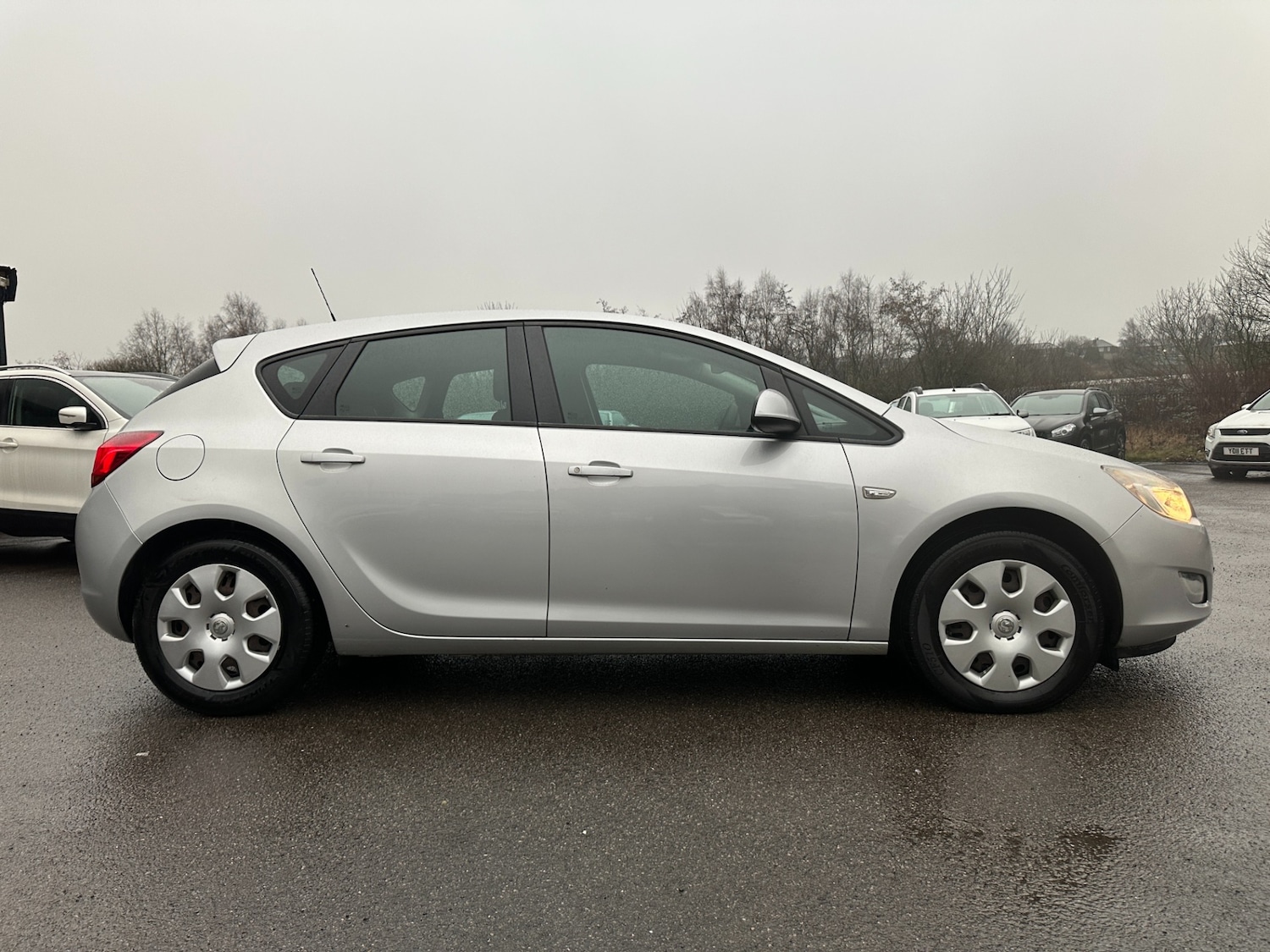 Used Vauxhall Astra 2010 for sale - 77339353: Photo 15