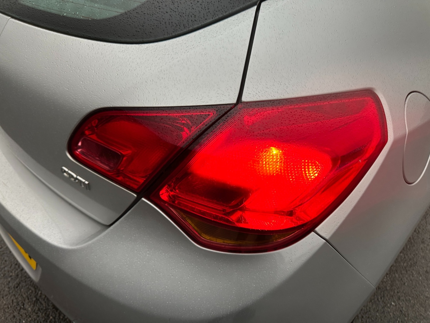 Used Vauxhall Astra 2010 for sale - 77339353: Photo 20