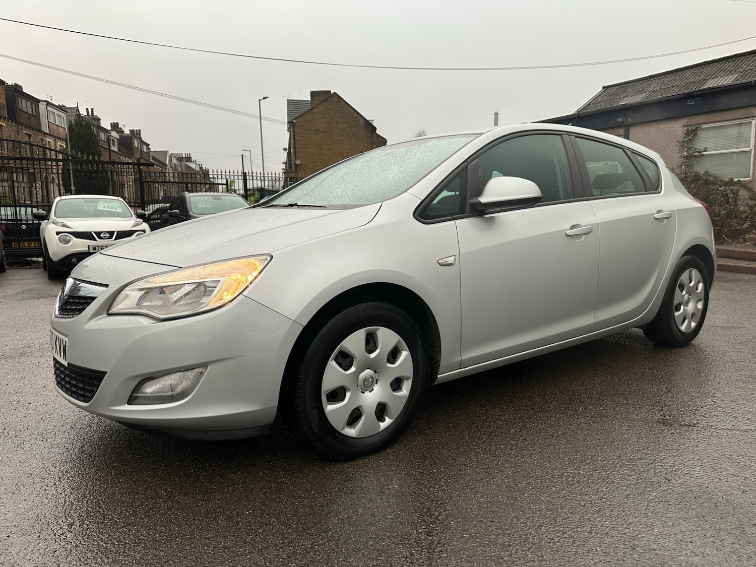 Used Vauxhall Astra 2010 for sale - 77339353: Photo 4