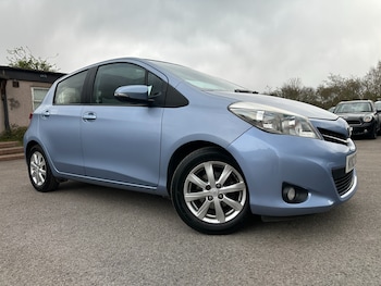 Used Toyota Yaris 2012 for sale - 78226226: Photo