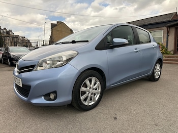 Used Toyota Yaris 2012 for sale - 78226226: Photo