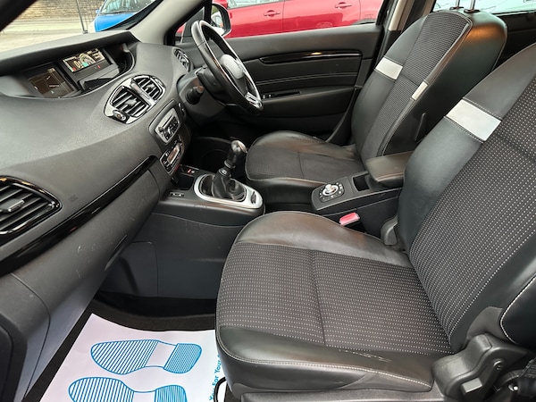 Used Renault Grand Scenic 2014 for sale - 76256822: Photo 47