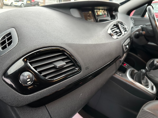 Used Renault Grand Scenic 2014 for sale - 76256822: Photo 50