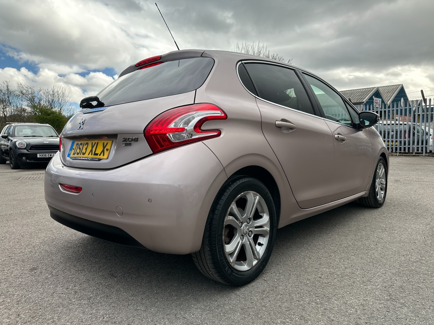 Used Peugeot 208 2013 for sale - 78212060: Photo 19