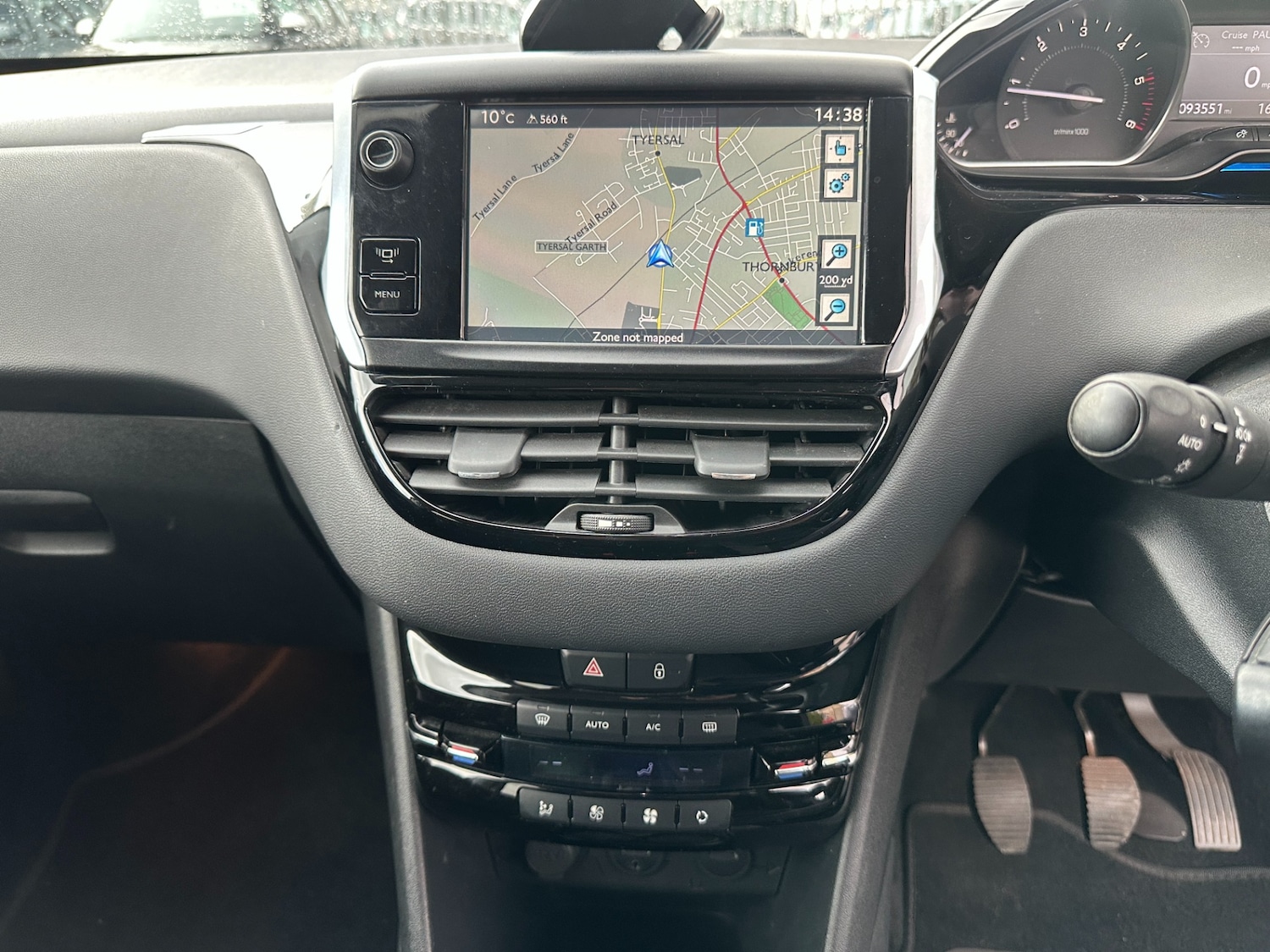 Used Peugeot 208 2013 for sale - 78212060: Photo 28