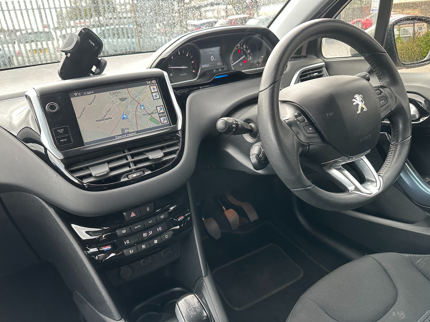 Used Peugeot 208 2013 for sale - 78212060: Photo 38