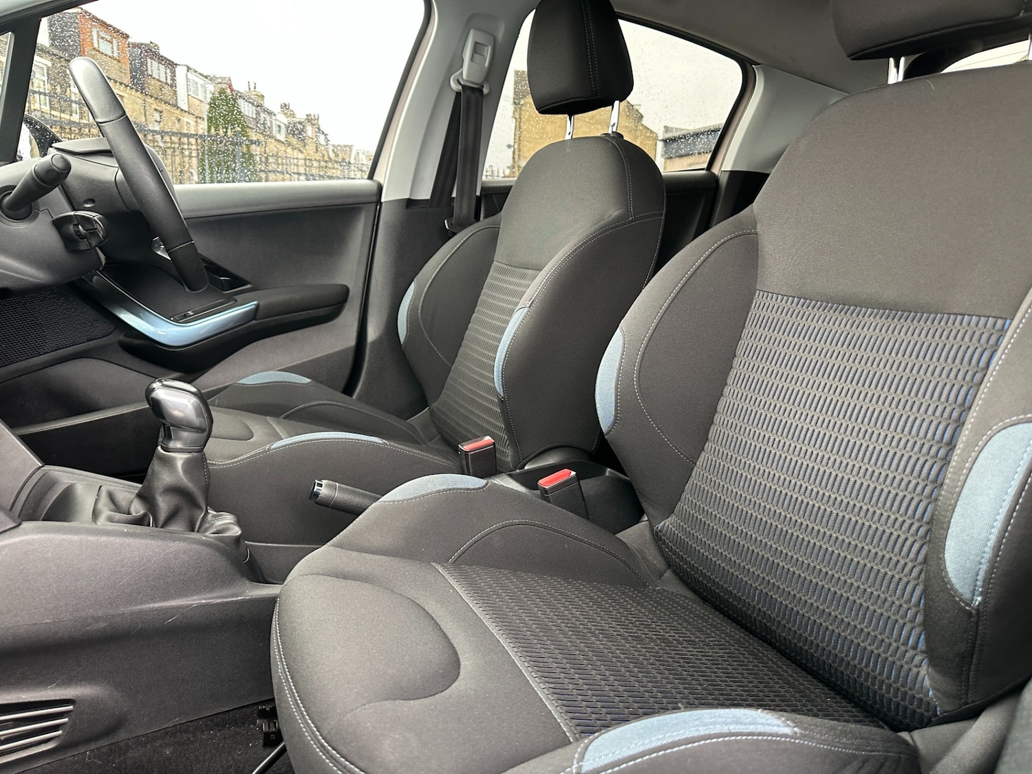 Used Peugeot 208 2013 for sale - 78212060: Photo 41