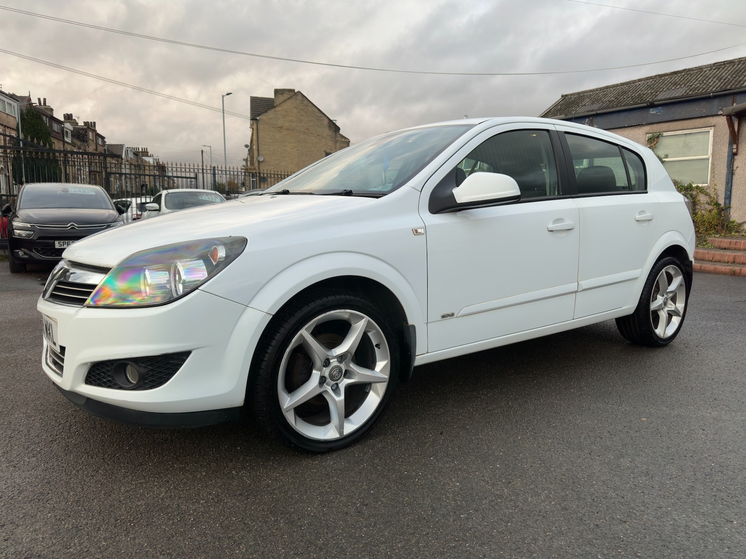 Used Vauxhall Astra 2009 for sale - 76452483: Photo 3