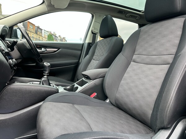 Used Nissan Qashqai 2014 for sale - 75996488: Photo 50