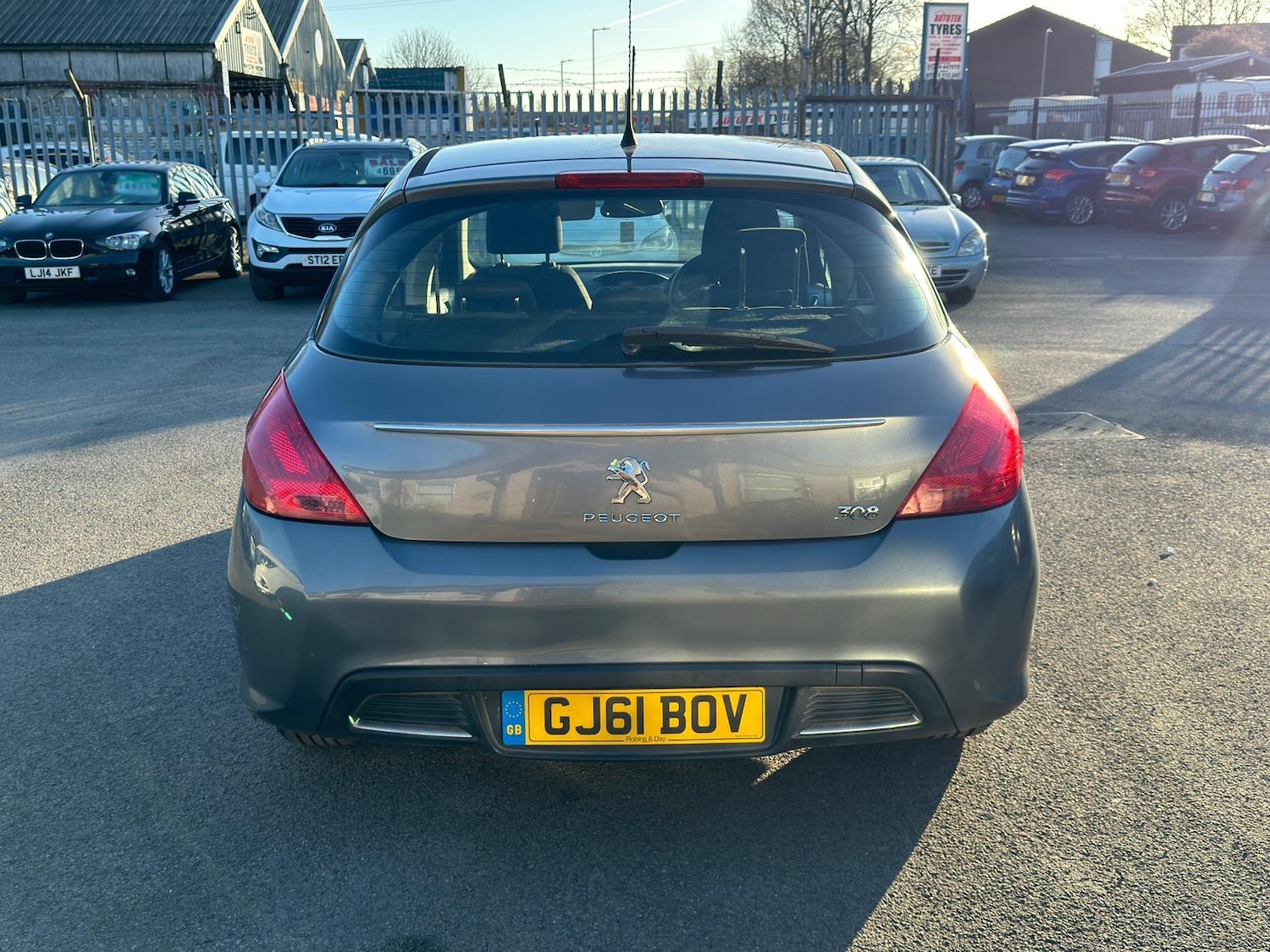 Used Peugeot 308 2011 for sale - 77931724: Photo 6