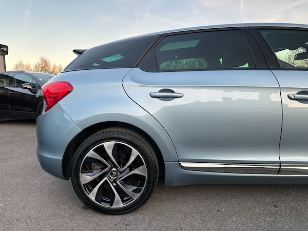 Used Citroen DS5 2012 for sale - 76156928: Photo 26