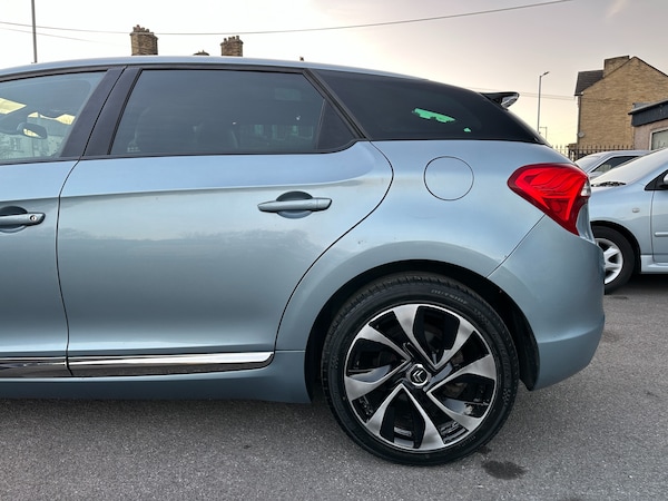 Used Citroen DS5 2012 for sale - 76156928: Photo 29
