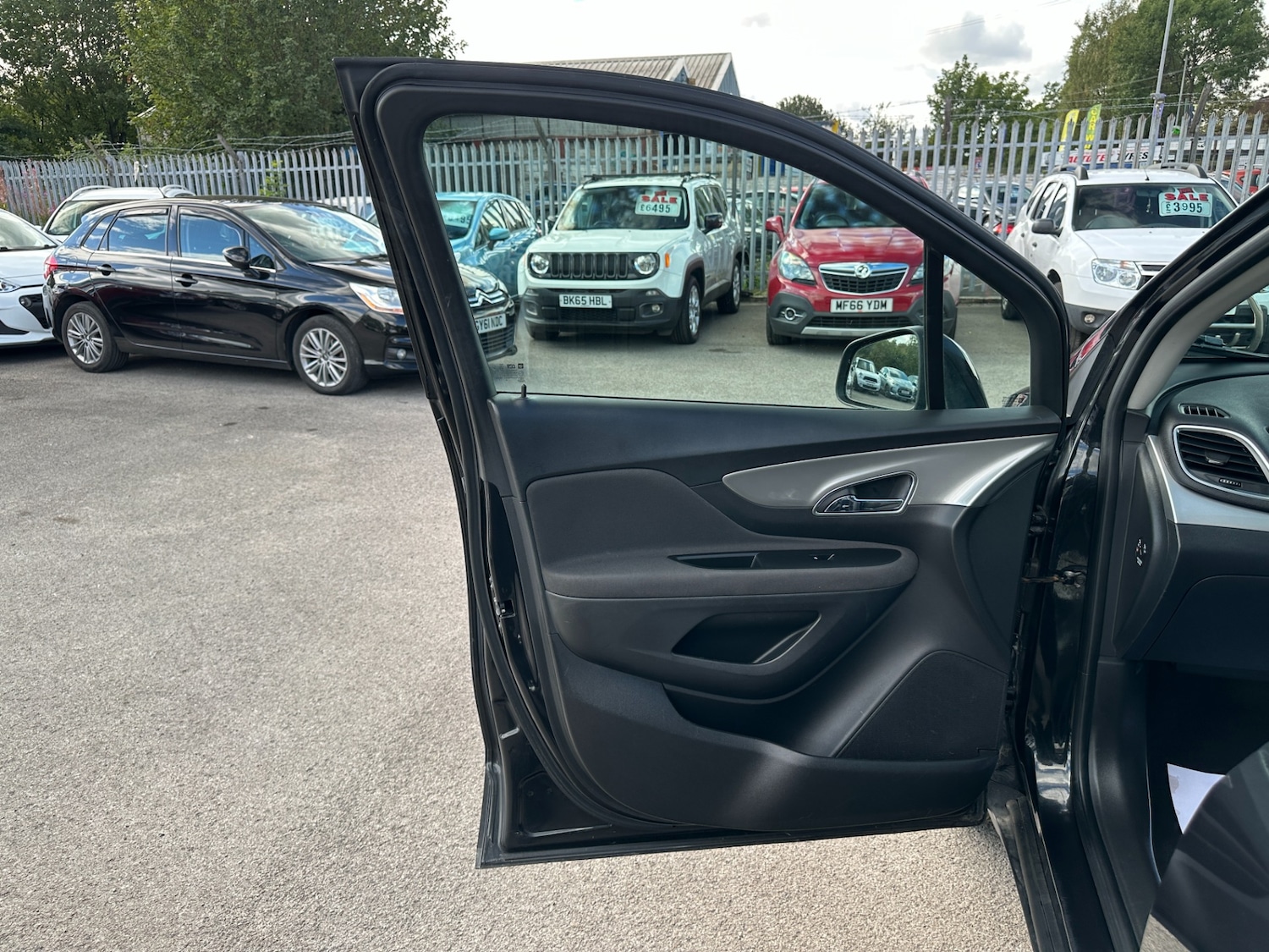 Used Vauxhall Mokka 2015 for sale - 77404630: Photo 38