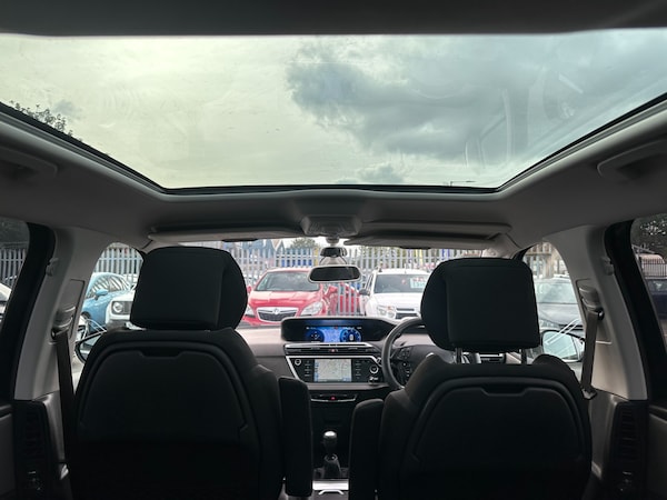 Used Citroen C4 Picasso 2013 for sale - 76119328: Photo 6