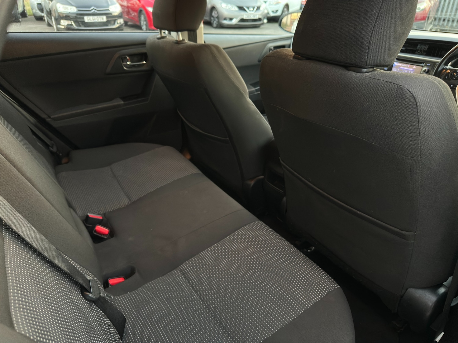 Used Toyota Auris 2013 for sale - 76603568: Photo 12