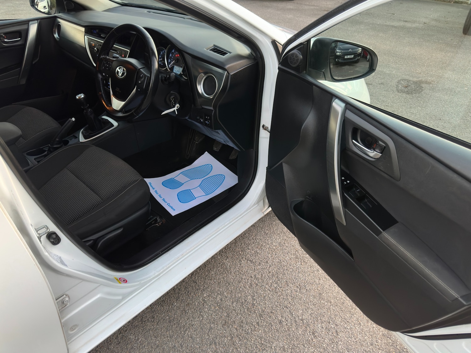 Used Toyota Auris 2013 for sale - 76603568: Photo 6