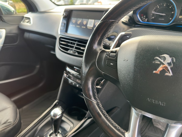 Used Peugeot 2008 2015 for sale - 76340958: Photo 27