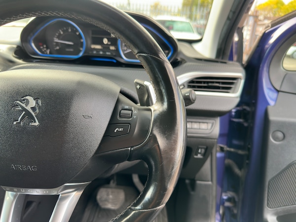 Used Peugeot 2008 2015 for sale - 76340958: Photo 34