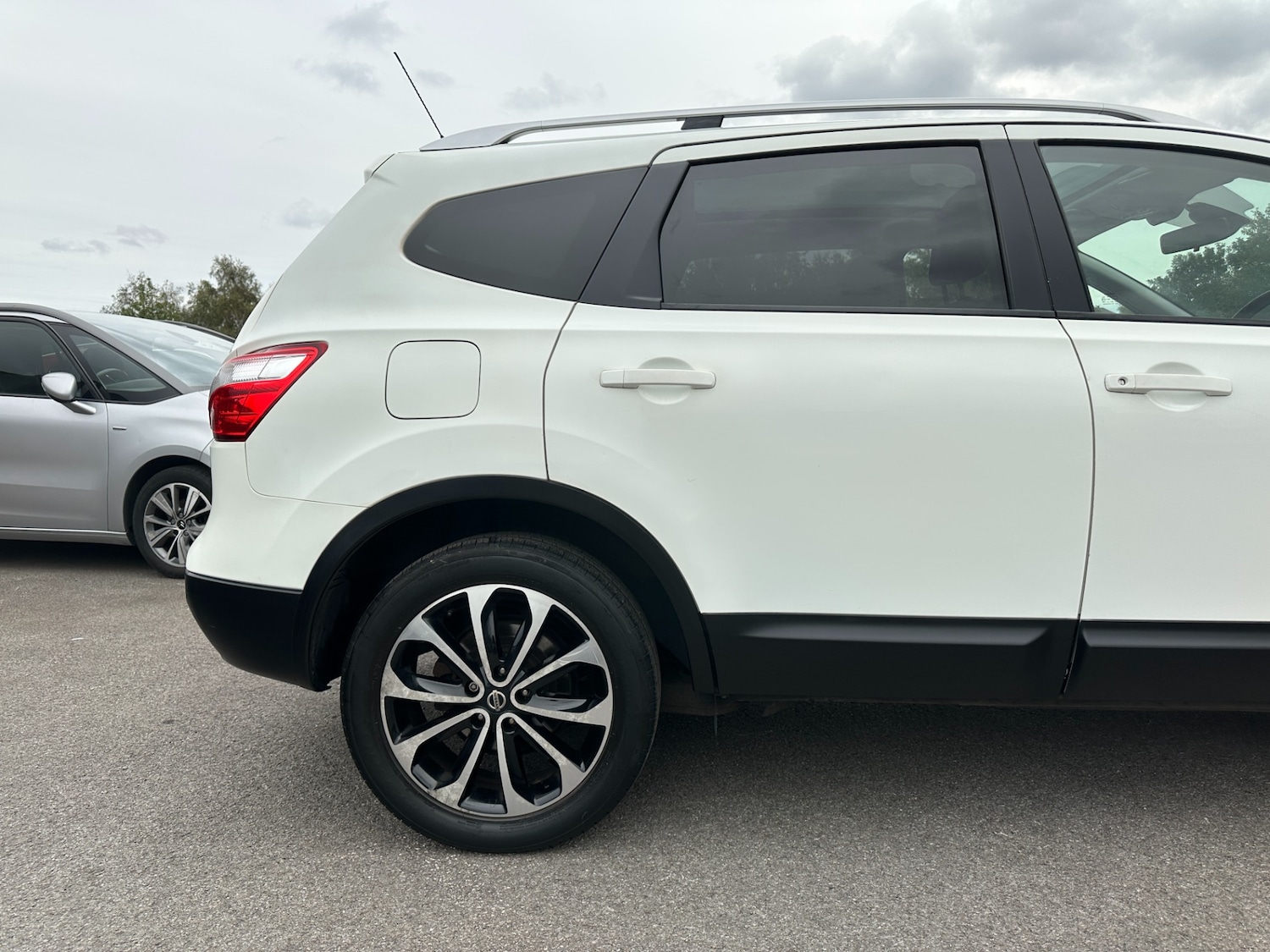 Used Nissan Qashqai+2 2012 for sale - 76382850: Photo 24