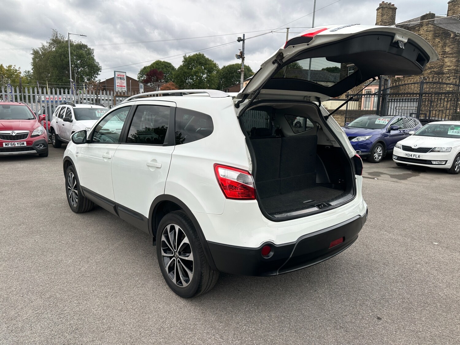 Used Nissan Qashqai+2 2012 for sale - 76382850: Photo 51