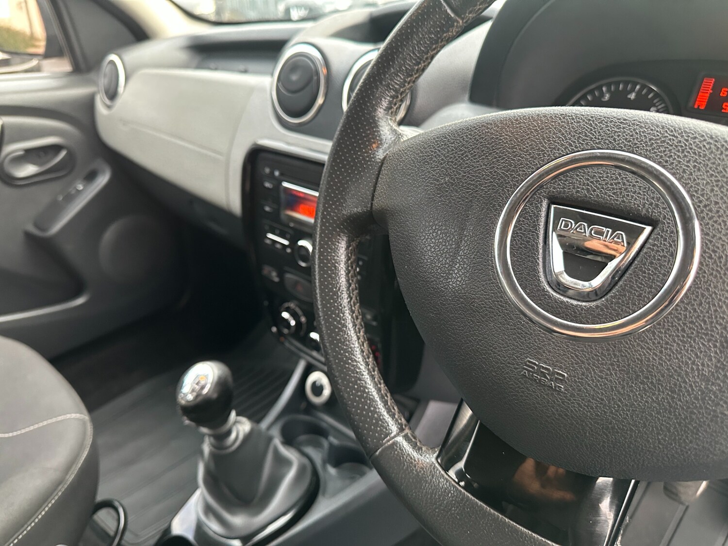 Used Dacia Duster 2014 for sale - 77689558: Photo 32