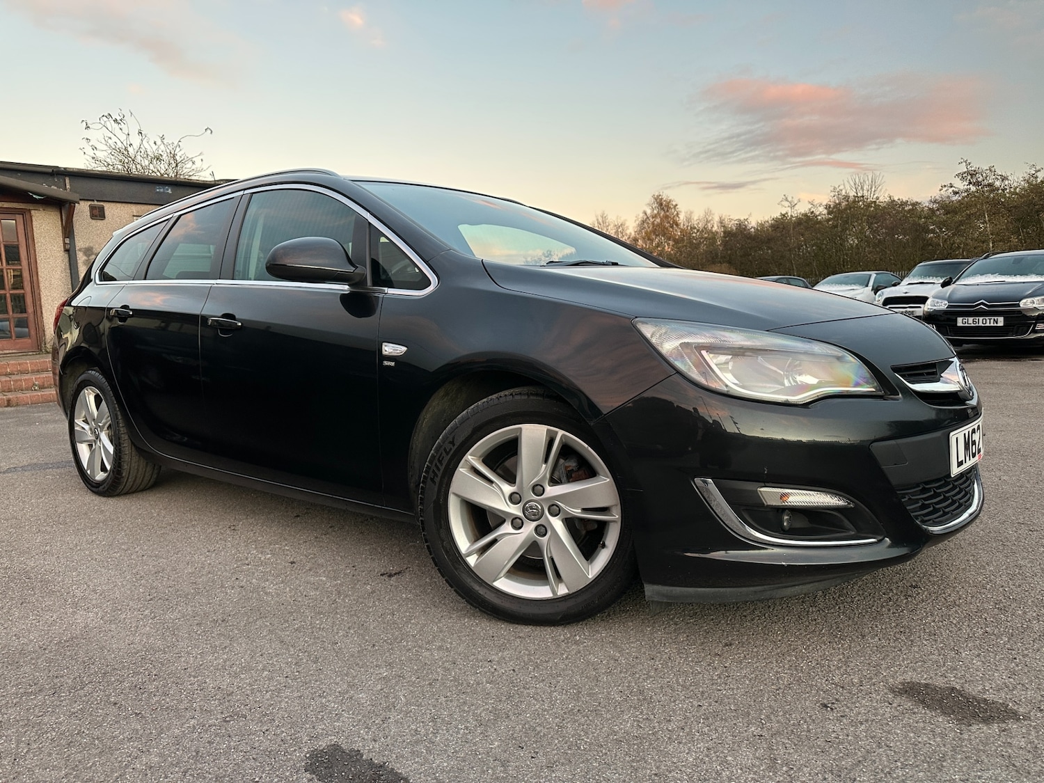 Used Vauxhall Astra 2012 for sale - 76640699: Photo 1