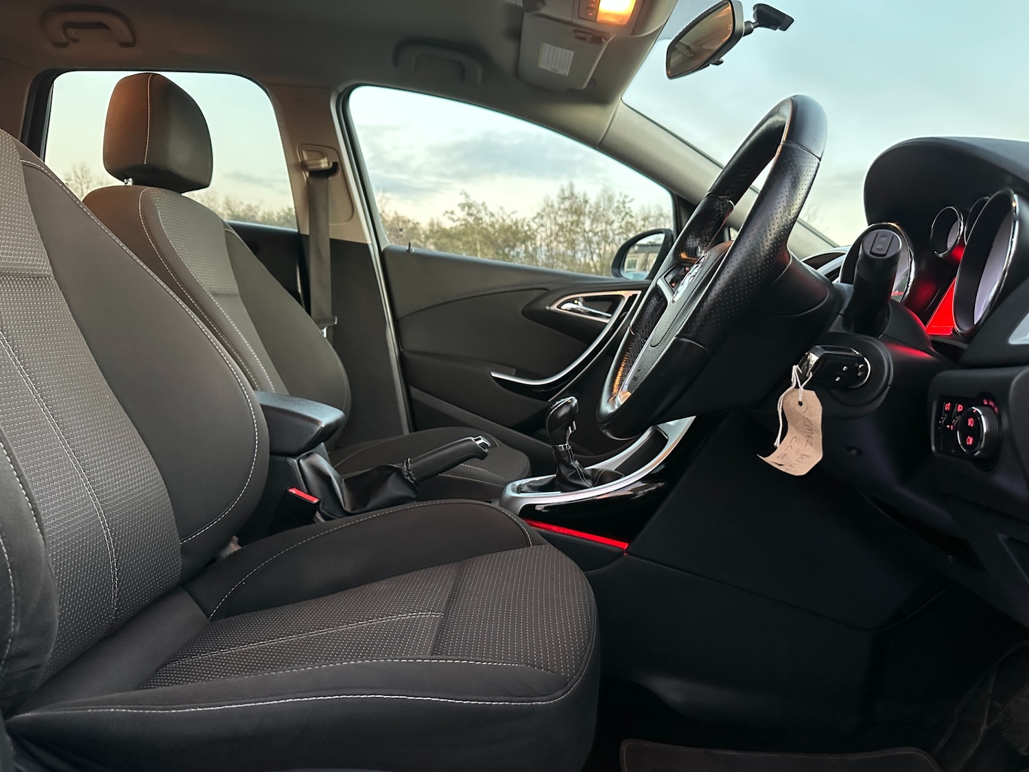 Used Vauxhall Astra 2012 for sale - 76640699: Photo 29