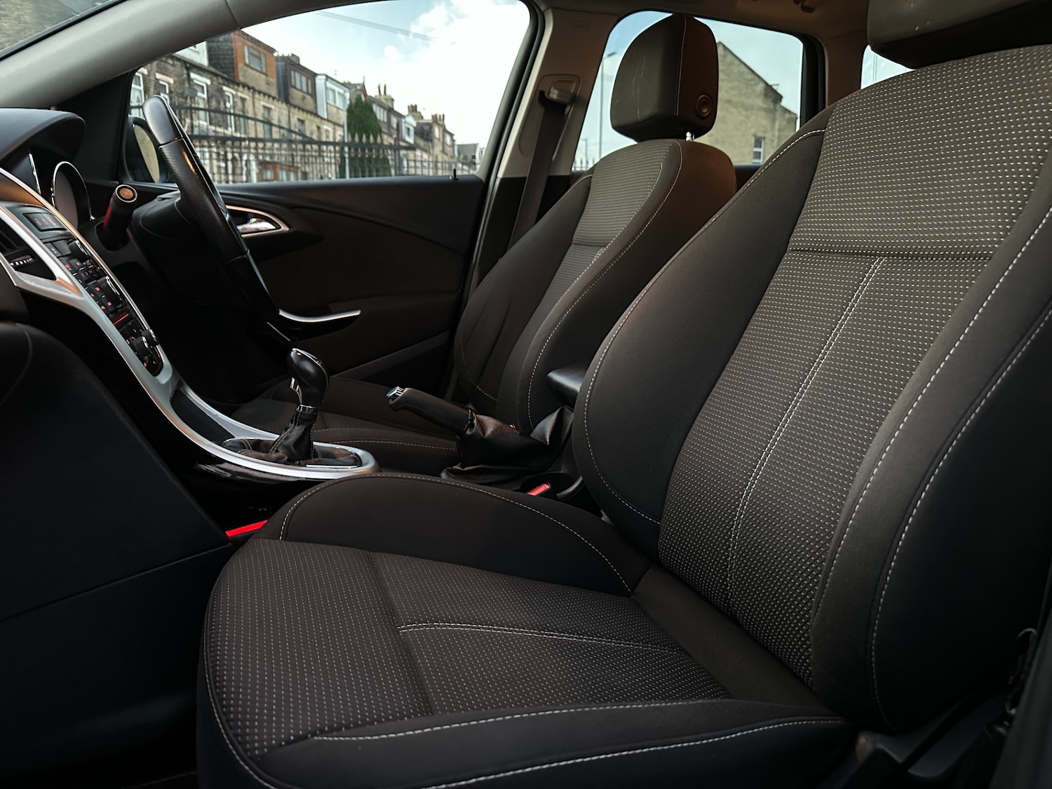 Used Vauxhall Astra 2012 for sale - 76640699: Photo 42