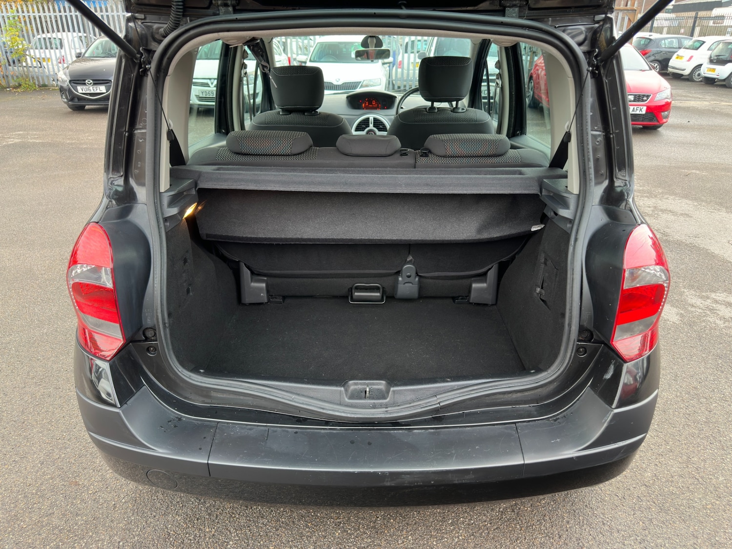 Used Renault Grand Modus 2010 for sale - 76492986: Photo 15