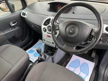 Used Renault Grand Modus 2010 for sale - 76492986: Photo