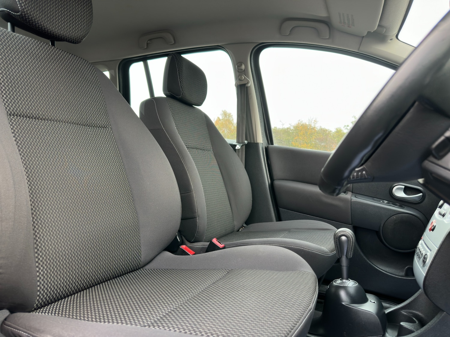 Used Renault Grand Modus 2010 for sale - 76492986: Photo 30